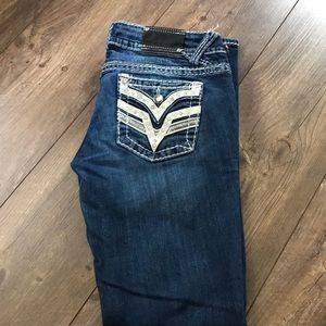 Size 7/8 length 33 vigoss jeans